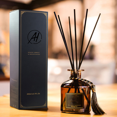 Бутылка 50ml отражетеля Reed деревянного ротанга благоуханием крышки черная с ручкой