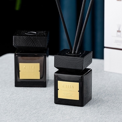 Домашний нюх Freshener воздуха отражетеля Reed миражирует естественный набор подарка ароматности масла благоуханием