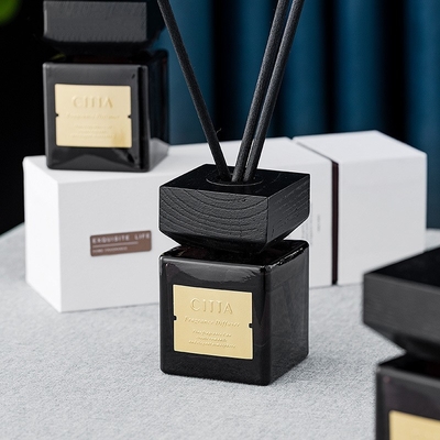 Домашний нюх Freshener воздуха отражетеля Reed миражирует естественный набор подарка ароматности масла благоуханием