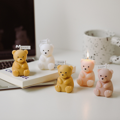 День рождения Handcraft надушенная свеча украшения Handmade сформированная плюшевым мишкой
