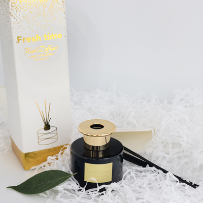 Подарок бутылки черноты отражетеля 100ml Reed ароматности роскошный установил с крышкой золота