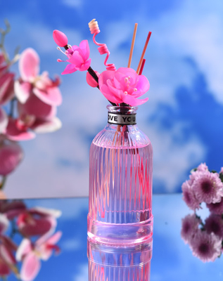 Подарок благоуханием дома ароматности установил отражетель Reed с ручками 200ml